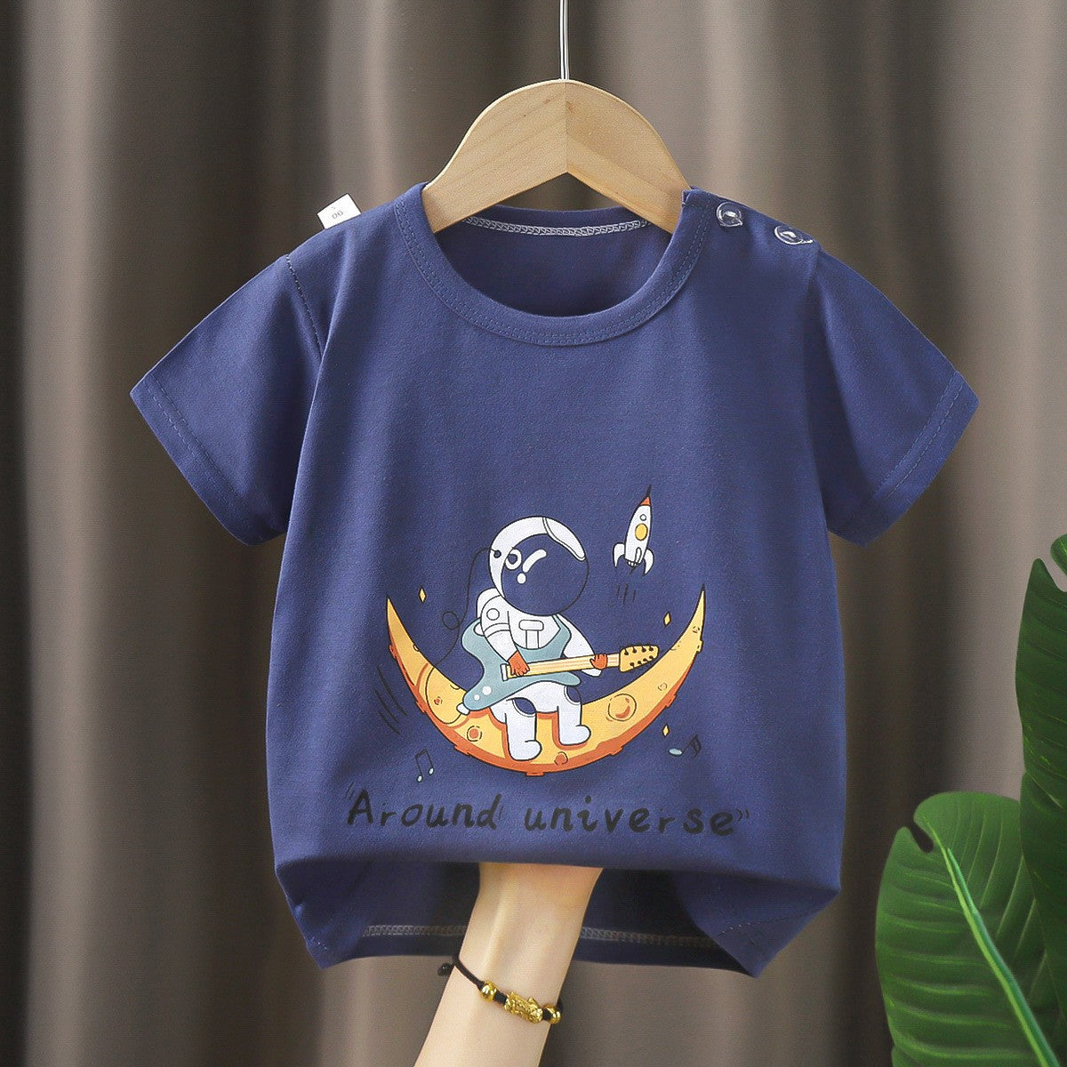 Kids' Navy Blue Space T-Shirt – Cute Astronaut Graphic Short Sleeve Top